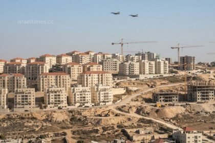 Western Powers and Arab Nations Condemn Israel Over Settlement Expansion and Military Probes