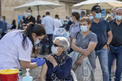 Clalit Launches Early Nationwide Flu Vaccination Drive Ahead of 2026–27 Winter Season